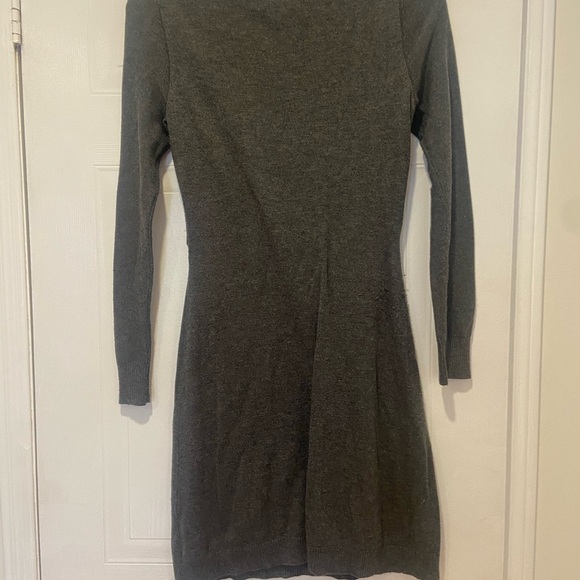 Thyme Maternity & Nursing-Friendly Sweater Dress – Size XS - Picture 2 of 3